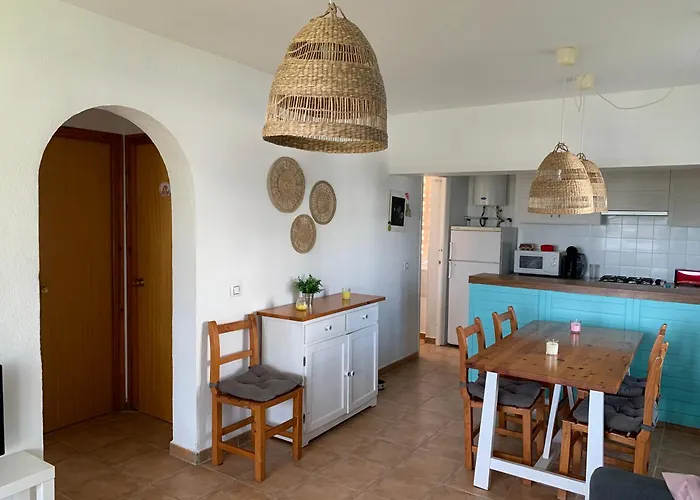 Ca La Marta Con Piscina Y Jardin A 150m De La Playa Apartment